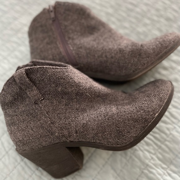 Blowfish booties size 8 - Picture 7 of 7